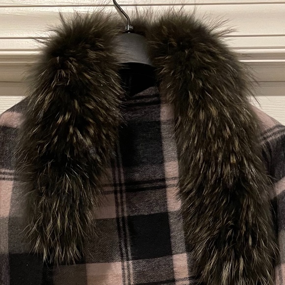 NWOT- Linda Richards Luxury Wool/Cashmere Plaid Wrap (OS) - Picture 3 of 7